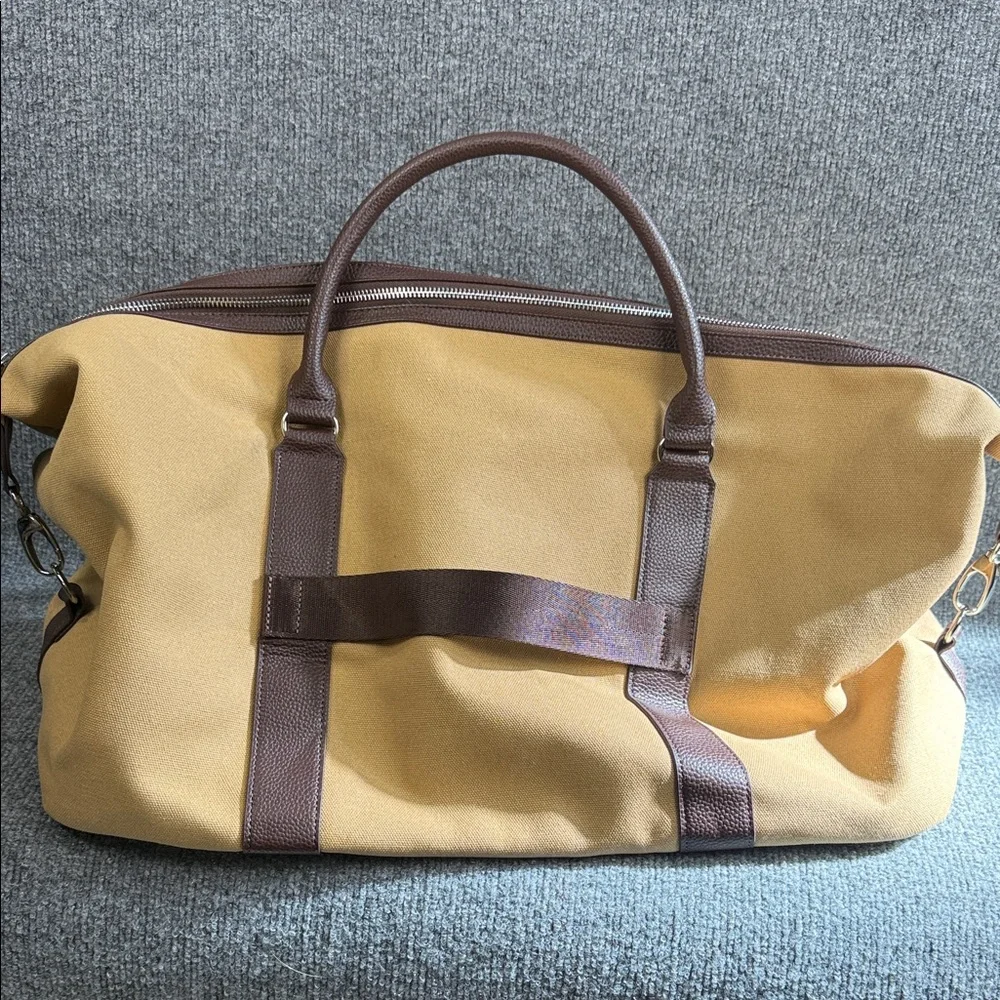 Brouk & Company Canvas Duffel with Brown Faux Leather Trim Shoulder Strap NEW